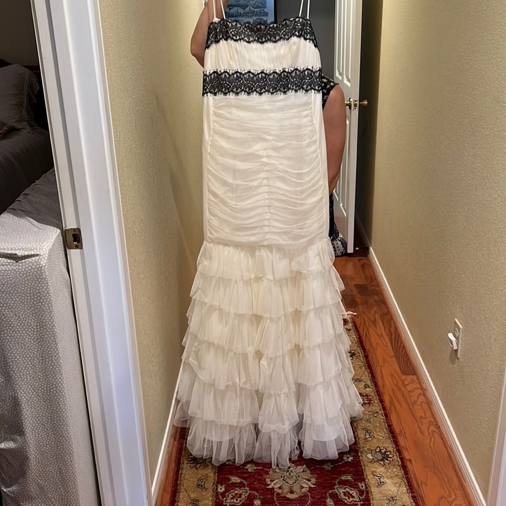 Jessica McClinock Bridal Gown